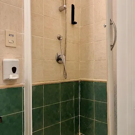 Alius And Freerome 2*