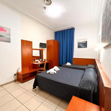 Alius And Freerome Hotel