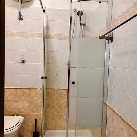 Hotel Alius And Freerome