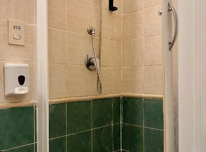 Alius And Freerome 2*