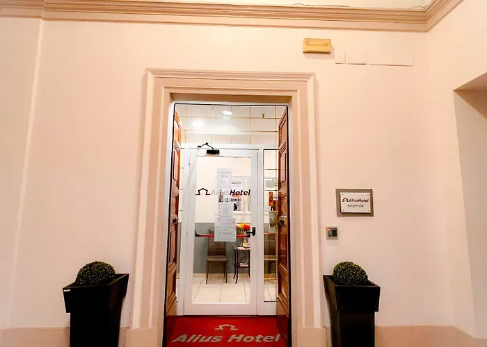 Alius And Freerome Hotel 2*