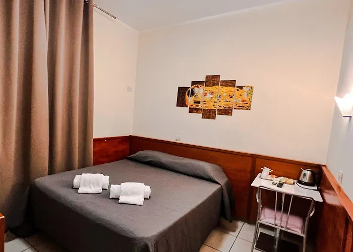 Hotel Alius And Freerome Roma